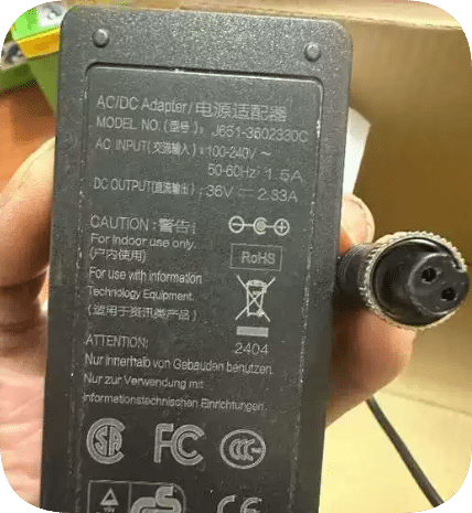 *Brand NEW*Suitable for JC651-3602330C monitoring power transformer 36V2.33A aviation head 2-hole power adapte